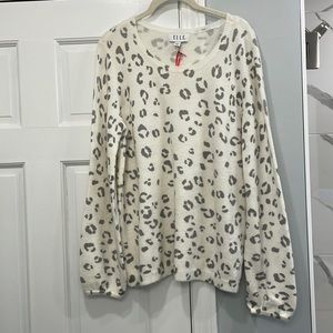 NWT Elle White Sweater with Gray Leopard Print